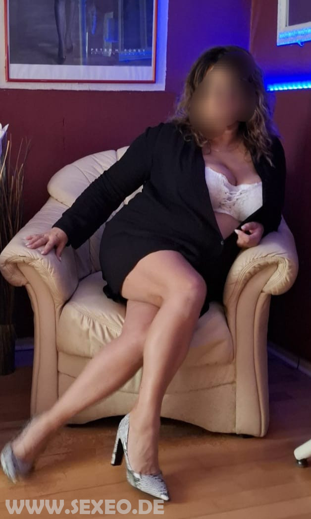 Molly-Nina-Polen--_1773157936103